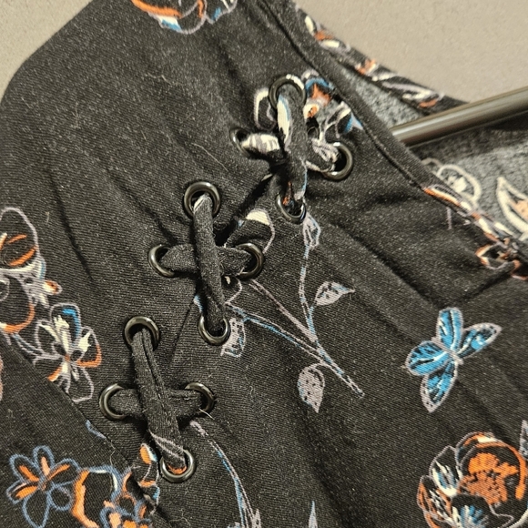 Torrid Plus Size Dress 4x Multi-Color Floral Print Challis Lace Up Short Sleeve - Picture 7 of 13